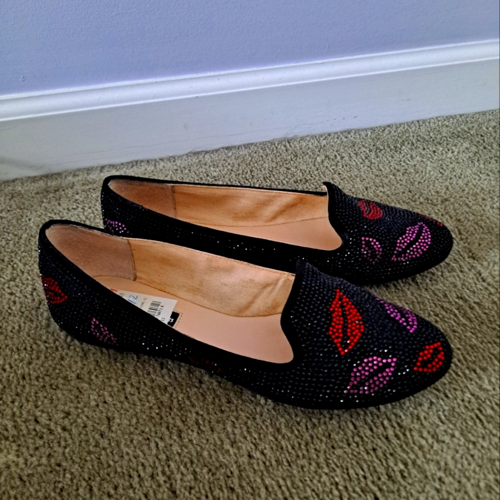 Women's shoes
